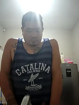 Snapshot of TheChino69 chatting on October 2025 04:24:01 AM TheChino69 online show from October 2025 04:24:01 AM