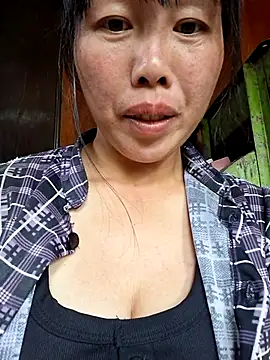 helenzz online show from October 2025 05:29:02 AM