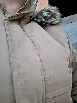 helenzz online show from November 2025 10:27:01 AM