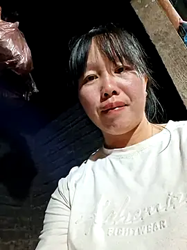 helenzz online show from November 2025 12:20:01 PM