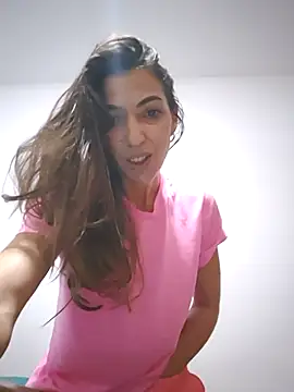 Snapshot of Rossaliaa chatting on November 2025 06:38:02 AM Rossaliaa online show from November 2025 06:38:02 AM