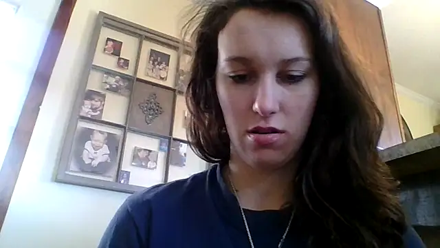 Snapshot of brunettebabexo3 chatting on January 2026 07:50:02 PM brunettebabexo3 online show from January 2026 07:50:02 PM