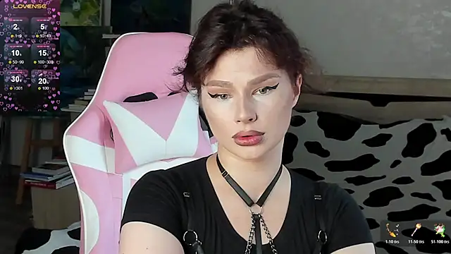 Snapshot of bbJ_one chatting on July 2026 05:35:02 AM bbJ one online show from July 2026 05:35:02 AM