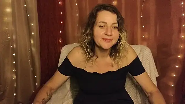 silvaraNoir online show from September 2025 07:17:02 PM