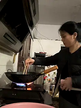 Snapshot of aoyo66 chatting on October 2025 11:25:01 AM aoyo66 online show from October 2025 11:25:01 AM