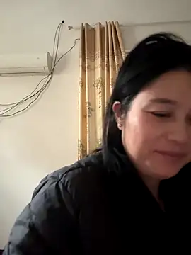 Snapshot of aoyo66 chatting on November 2025 11:40:01 PM aoyo66 online show from November 2025 11:40:01 PM