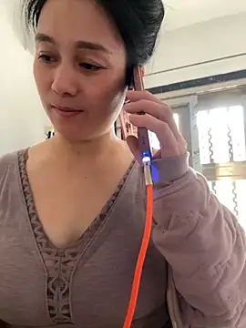 Snapshot of aoyo66 chatting on November 2025 01:37:01 AM aoyo66 online show from November 2025 01:37:01 AM