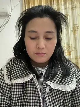 Snapshot of aoyo66 chatting on November 2025 11:32:02 AM aoyo66 online show from November 2025 11:32:02 AM