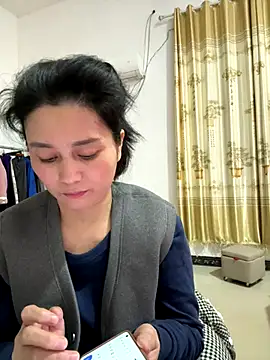 Snapshot of aoyo66 chatting on November 2025 12:27:02 PM aoyo66 online show from November 2025 12:27:02 PM