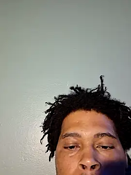 Snapshot of Painstickwes chatting on May 2026 04:20:02 AM Painstickwes online show from May 2026 04:20:02 AM