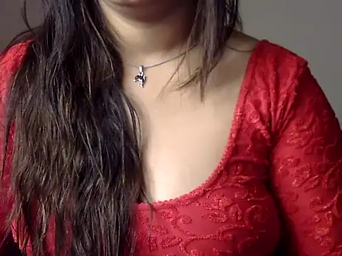 Snapshot of Aaliya02 chatting on October 2025 05:18:02 AM Aaliya02 online show from October 2025 05:18:02 AM