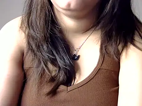 Snapshot of Aaliya02 chatting on November 2025 08:24:01 AM Aaliya02 online show from November 2025 08:24:01 AM