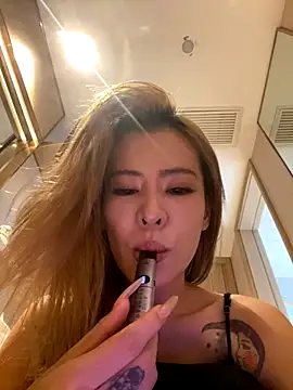 miumiu-66 online show from September 2025 04:23:02 PM