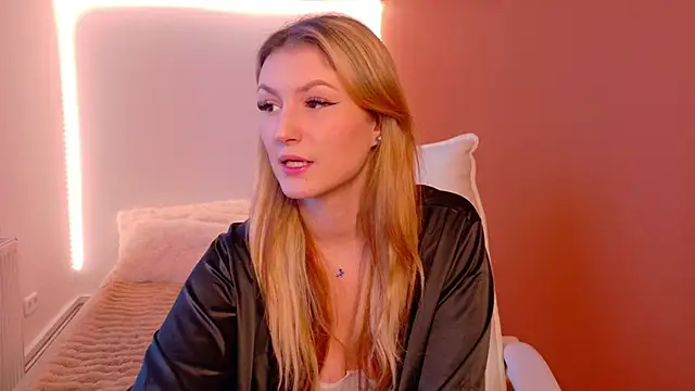 Anaayss  online show from January 2026 06:40:01 AM