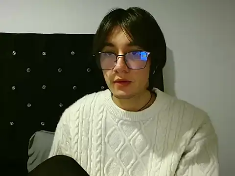 Matti Mendez  online show from June 2026 01:49:01 AM