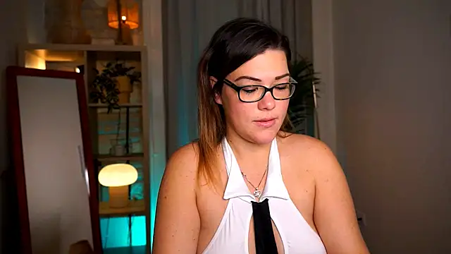 mrs fllowerr online show from November 2025 04:52:01 PM