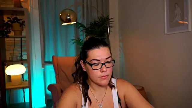 mrs fllowerr online show from December 2025 05:41:01 PM