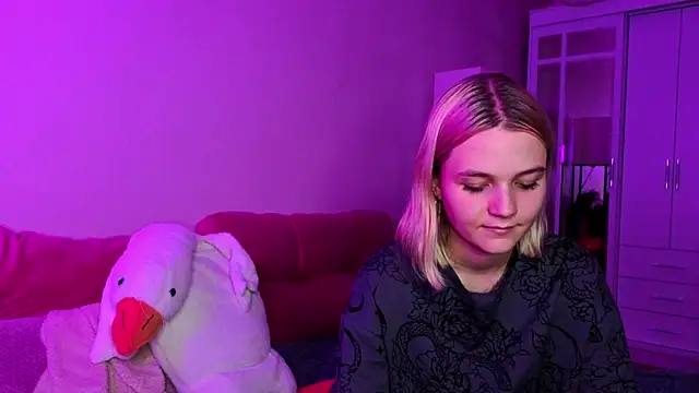 KelleDomin online show from October 2025 08:13:02 PM