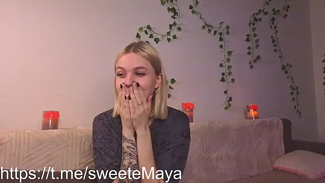 KelleDomin online show from November 2025 07:02:02 PM