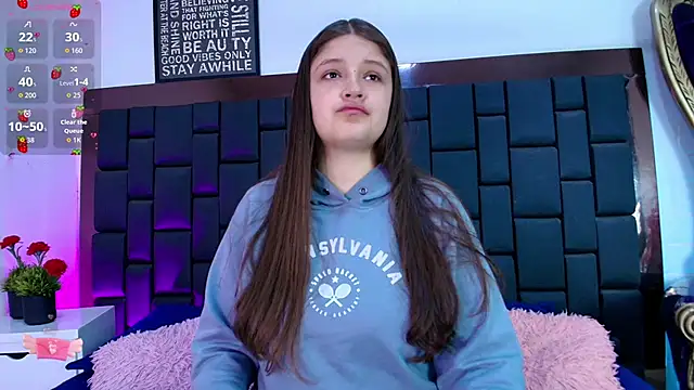 Krystal Heartss online show from November 2025 02:39:02 PM