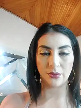 LlianneDiamond1 online show from October 2025 12:41:02 AM