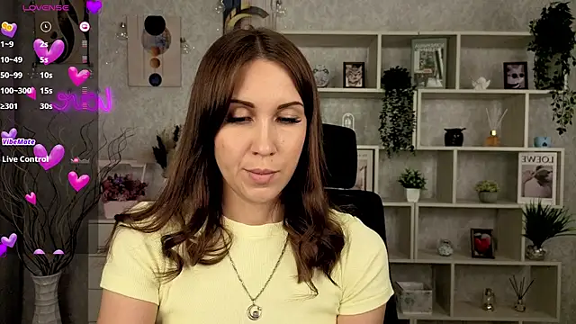 DreamVelour online show from October 2025 08:41:01 PM