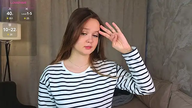 ElenoreReth online show from February 2026 01:48:01 AM