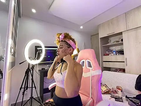 Gaby 002 online show from October 2025 11:33:02 AM