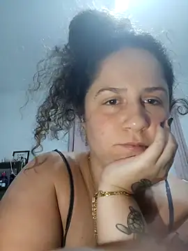 Snapshot of Moranguinha2234 chatting on February 2026 04:02:02 AM Moranguinha2234 online show from February 2026 04:02:02 AM