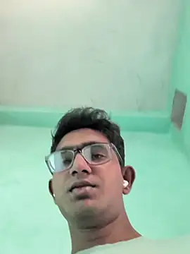 Snapshot of slaveboi9876 chatting on December 2025 05:13:01 AM slaveboi9876 online show from December 2025 05:13:01 AM