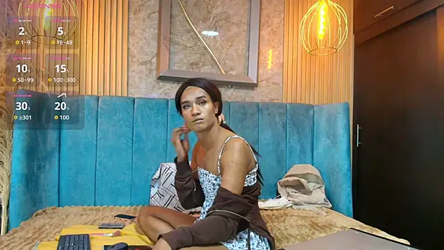 briannyte25 online show from October 2025 01:12:02 PM