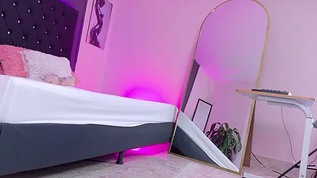 Snapshot of Kataaleya__12 chatting on January 2026 11:59:02 AM Kataaleya 12 online show from January 2026 11:59:02 AM