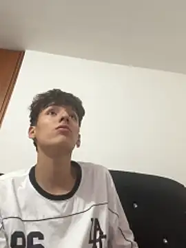  Kinky69  online show from December 2025 03:38:02 AM