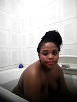 Snapshot of Sexykenny04 chatting on October 2025 11:05:02 PM Sexykenny04 online show from October 2025 11:05:02 PM