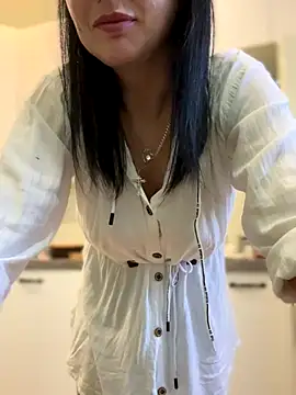 Snapshot of mood_berry chatting on September 2025 06:39:02 AM mood berry online show from September 2025 06:39:02 AM