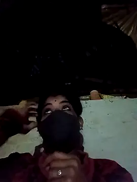 Snapshot of Mahek_love143 chatting on November 2025 12:41:02 PM Mahek love143 online show from November 2025 12:41:02 PM