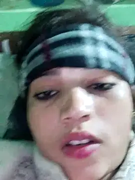 Snapshot of Mahek_love143 chatting on January 2026 02:06:02 AM Mahek love143 online show from January 2026 02:06:02 AM