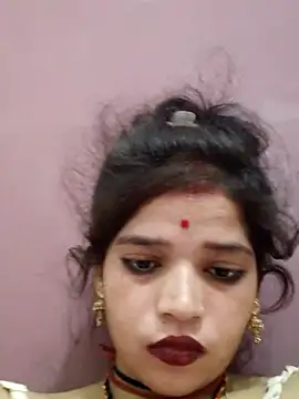 Snapshot of Mahek_love143 chatting on June 2026 04:03:01 AM Mahek love143 online show from June 2026 04:03:01 AM