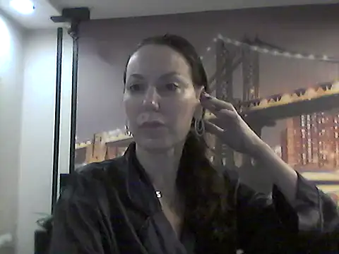 Selirine online show from October 2025 11:33:01 AM