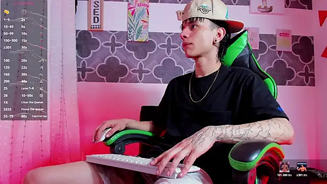 Skinny batman online show from December 2025 08:17:01 PM