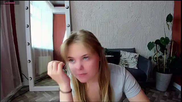 Snapshot of Melissa_199 chatting on October 2025 10:34:02 AM Melissa 199 online show from October 2025 10:34:02 AM
