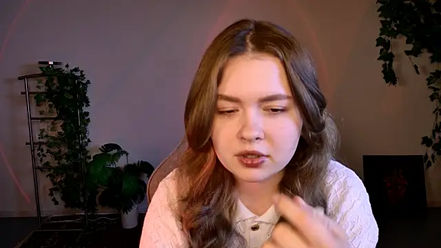 HaleySun online show from November 2025 01:43:01 PM