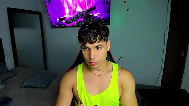 Adams Collins online show from September 2025 11:20:02 PM