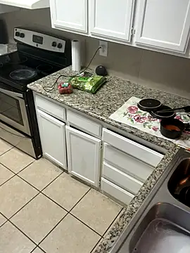 YeahhhitsBreezy online show from October 2025 12:07:02 AM