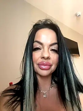 Snapshot of CarmenMB chatting on September 2025 10:53:02 AM CarmenMB online show from September 2025 10:53:02 AM