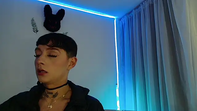 David Fox01 online show from October 2025 03:02:02 AM