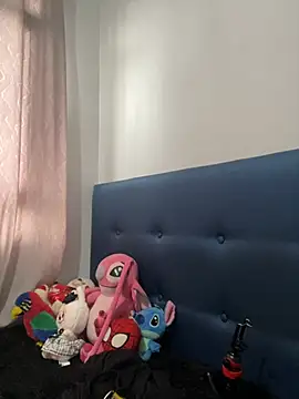 Natasha Kiim  online show from February 2026 05:20:01 PM