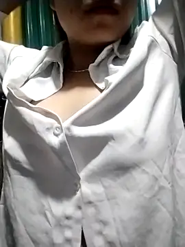 Snapshot of soixam00 chatting on September 2025 02:00:02 PM soixam00 online show from September 2025 02:00:02 PM