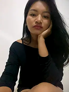 Snapshot of fenixzara chatting on September 2025 09:09:02 PM fenixzara online show from September 2025 09:09:02 PM