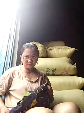 ttmxuxu online show from September 2025 02:48:02 AM